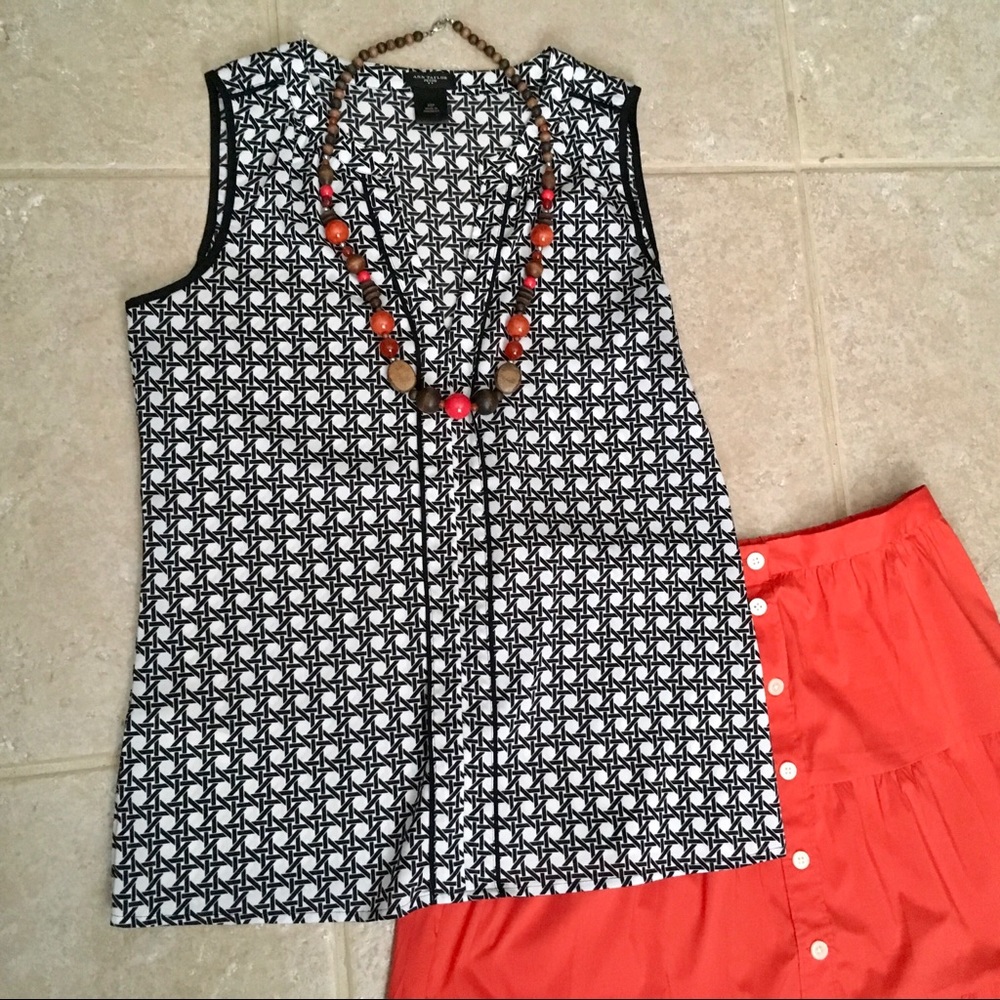 Ann Taylor Petite Geo Print Blouse